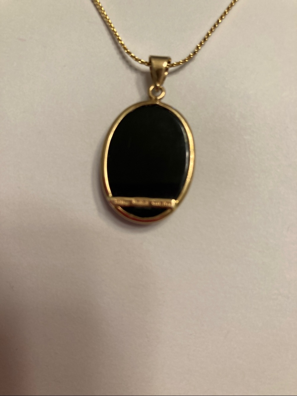 Mother and Child Cameo Necklace - Picture 2 of 4